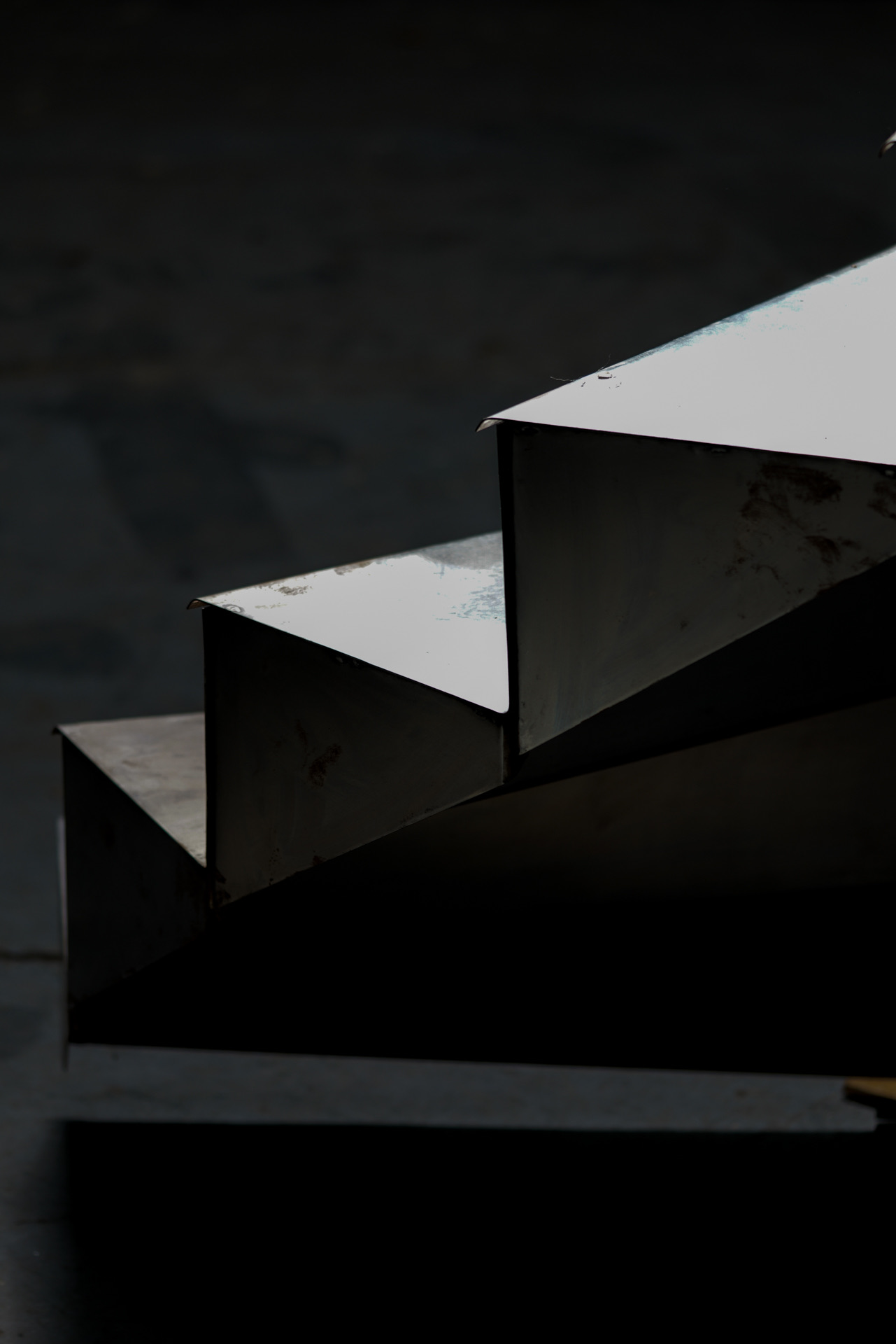 spinning staircase — staircase set into rotation by walking